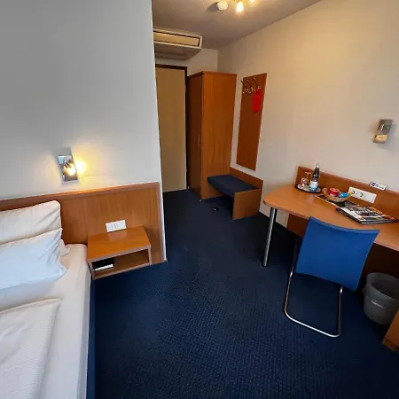 Hotel & Restaurant Goldener Pflug Ludwigsburg