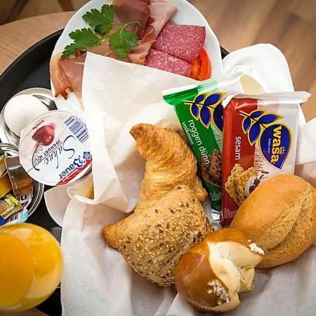 Hotel & Restaurant Goldener Pflug