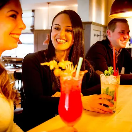 & Restaurant Goldener Pflug Hotel