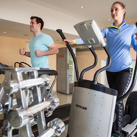 酒店 金色弗拉格餐厅酒店 4*