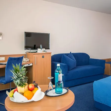 & Restaurant Goldener Pflug Hotel 4*