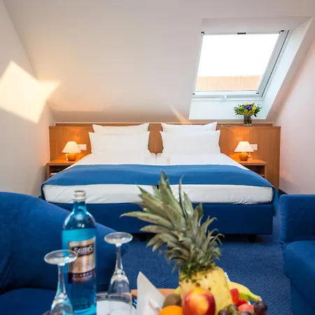 & Restaurant Goldener Pflug Hotel