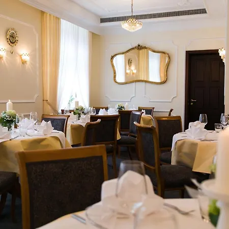 金色弗拉格餐厅酒店 路德维希堡