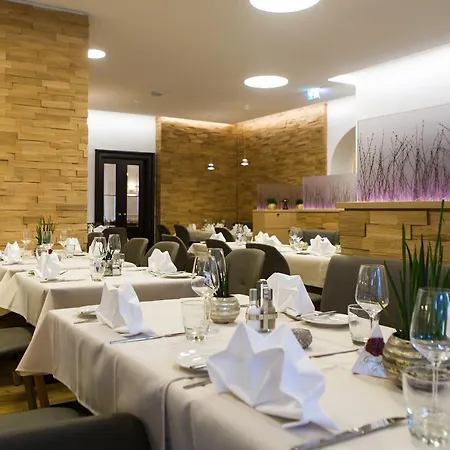 金色弗拉格餐厅酒店 路德维希堡