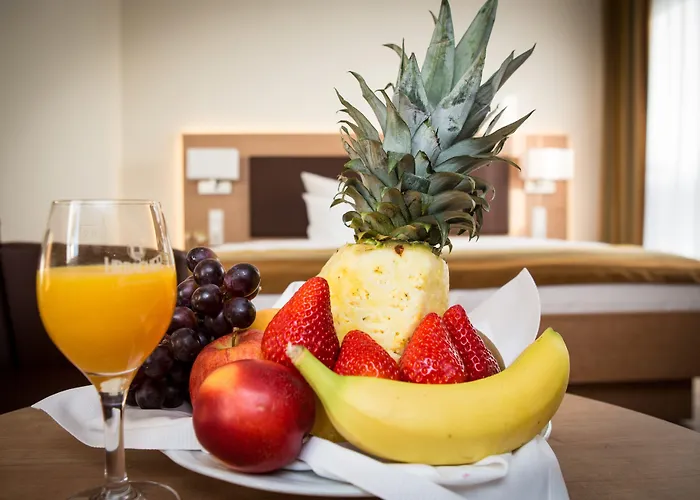 & Restaurant Goldener Pflug Otel Ludwigsburg