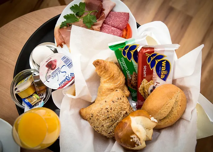 & Restaurant Goldener Pflug Ludwigsburg