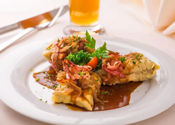 & Restaurant Goldener Pflug Otel Ludwigsburg